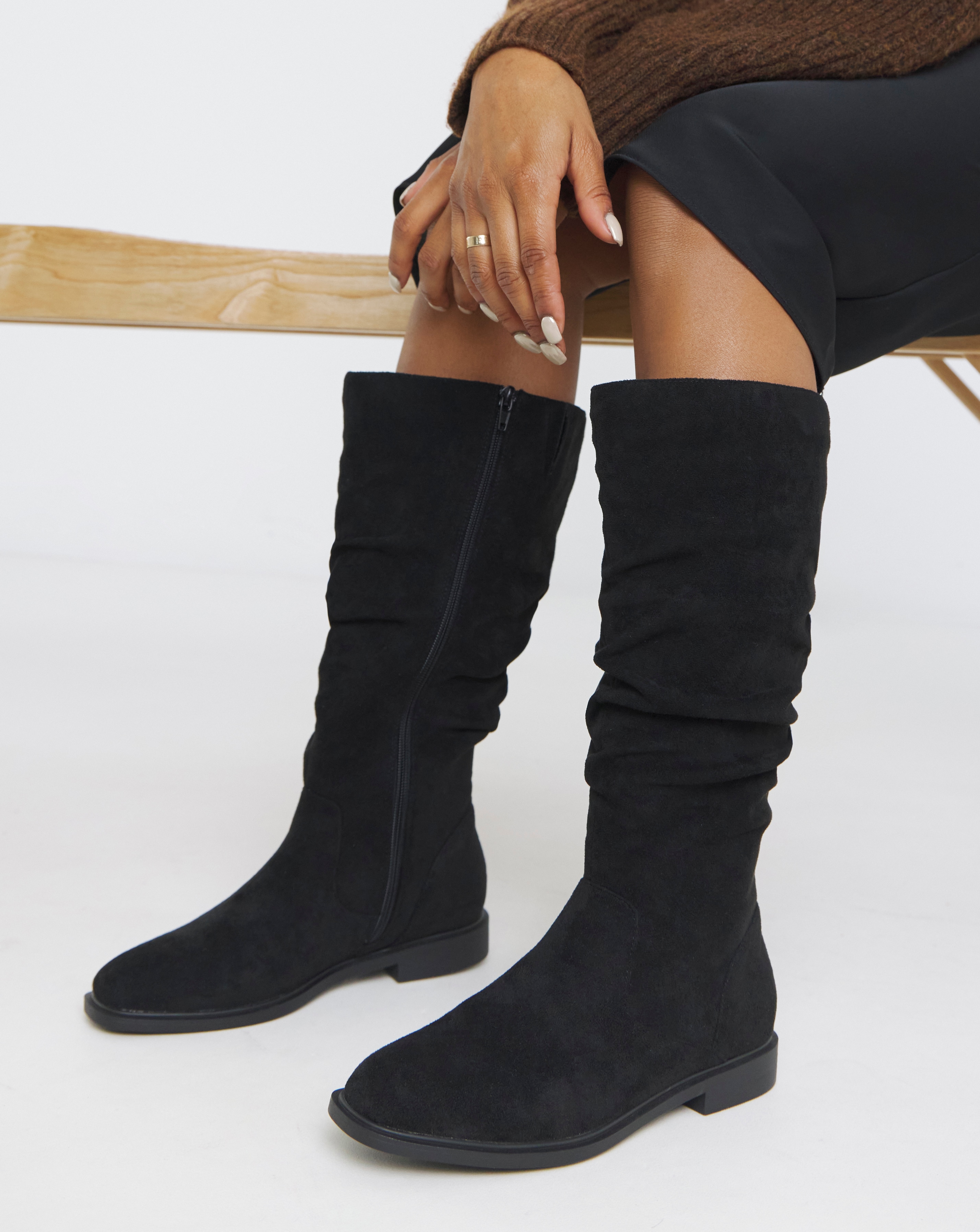 Knee High Ruched Boot EEE SC