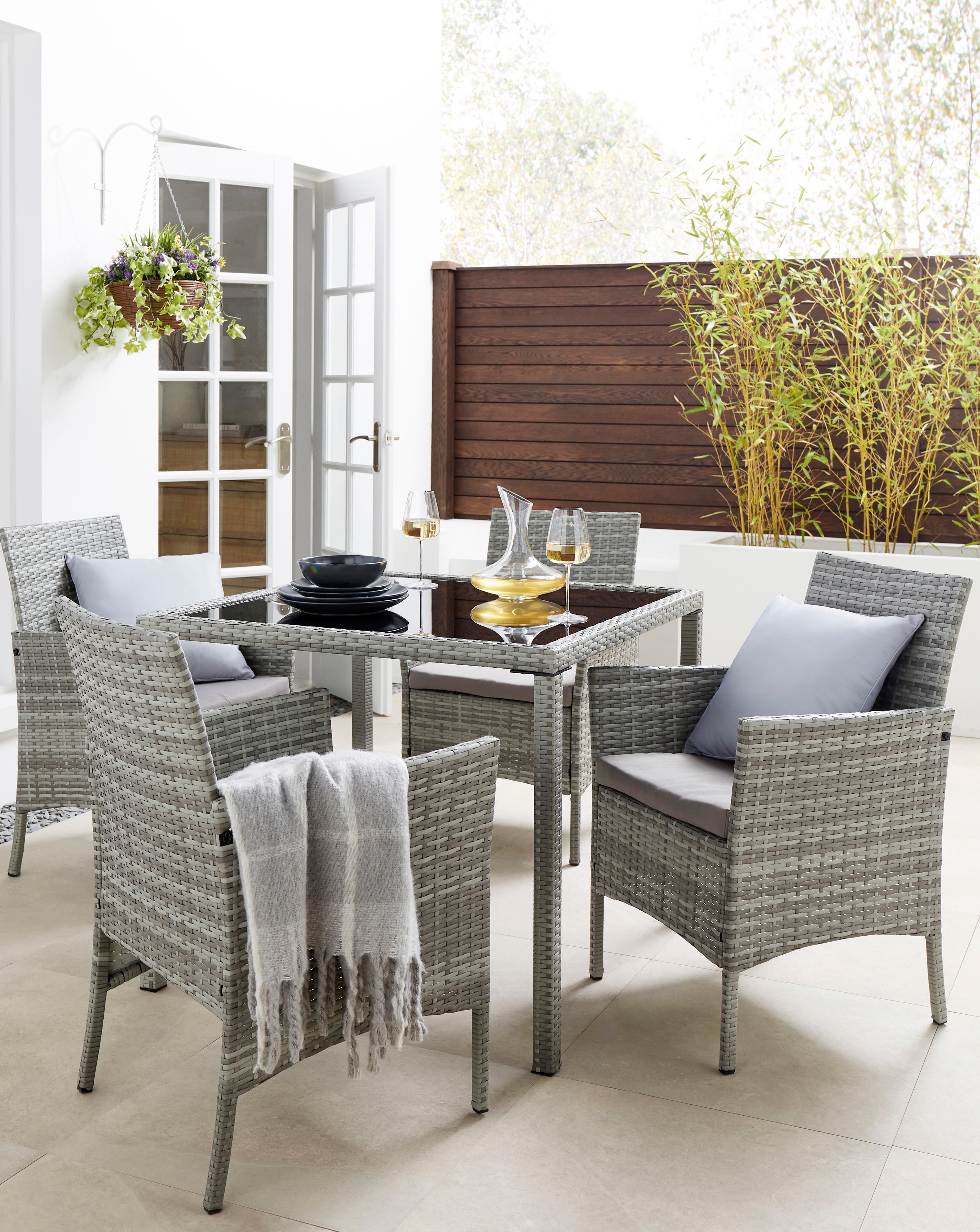 Corfu 4 Seat Dining Set