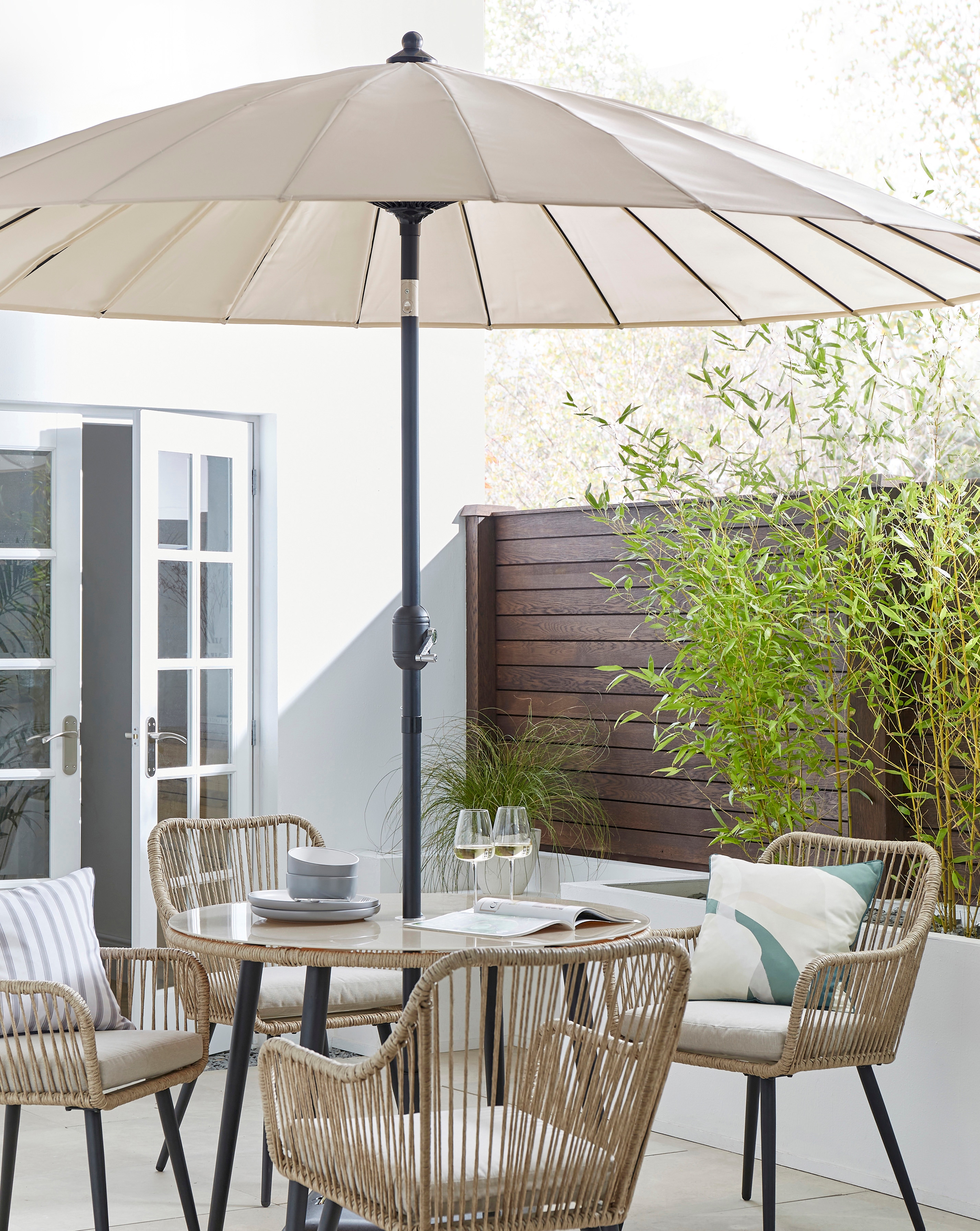 Shanghai Parasol - 2.7m