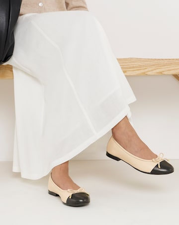 Vine Leather Ballerina With Toe Cap - Extra Wide Fit (EEE)