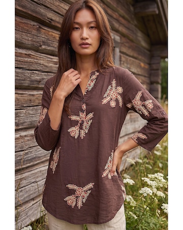 Roman Embroidered Floral V-Neck Top