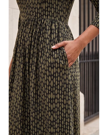 Roman Geometric Stretch Midi Dress