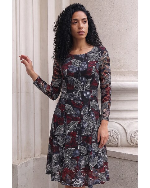 New In - Roman Leaf Lace Stretch Dress