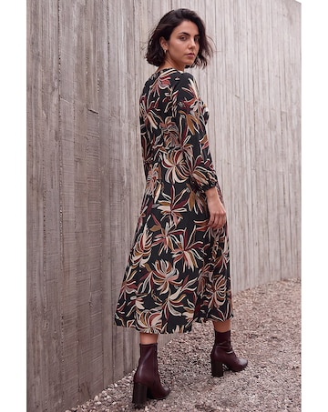 Roman Leaf Print A-Line Dress