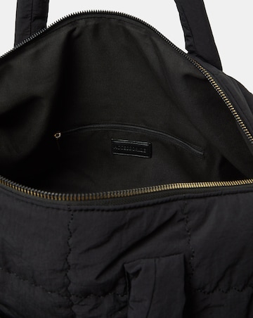 Accessorize Quilted Weekend Bag