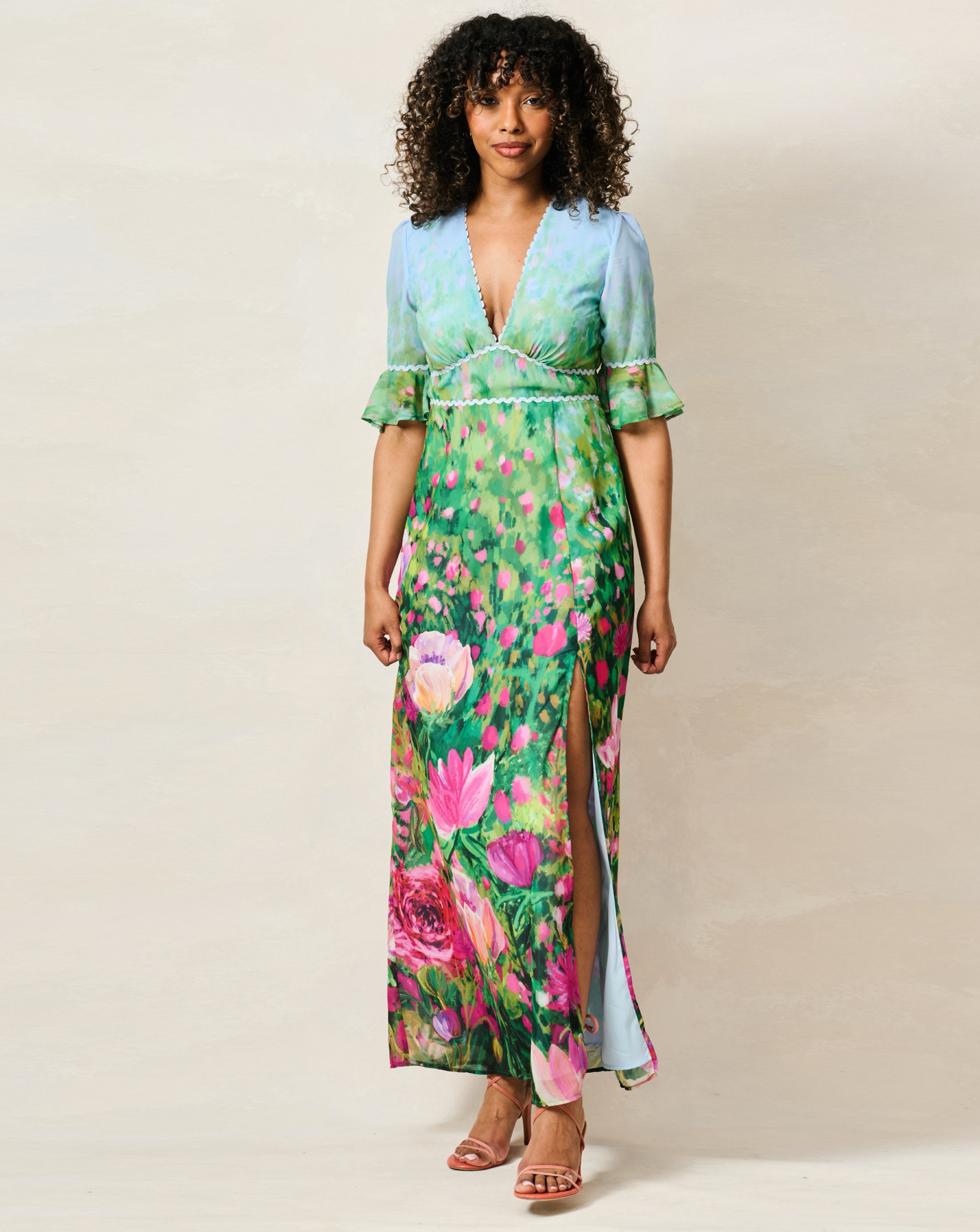 New In - Hope & Ivy Solenne Maxi Print Dress