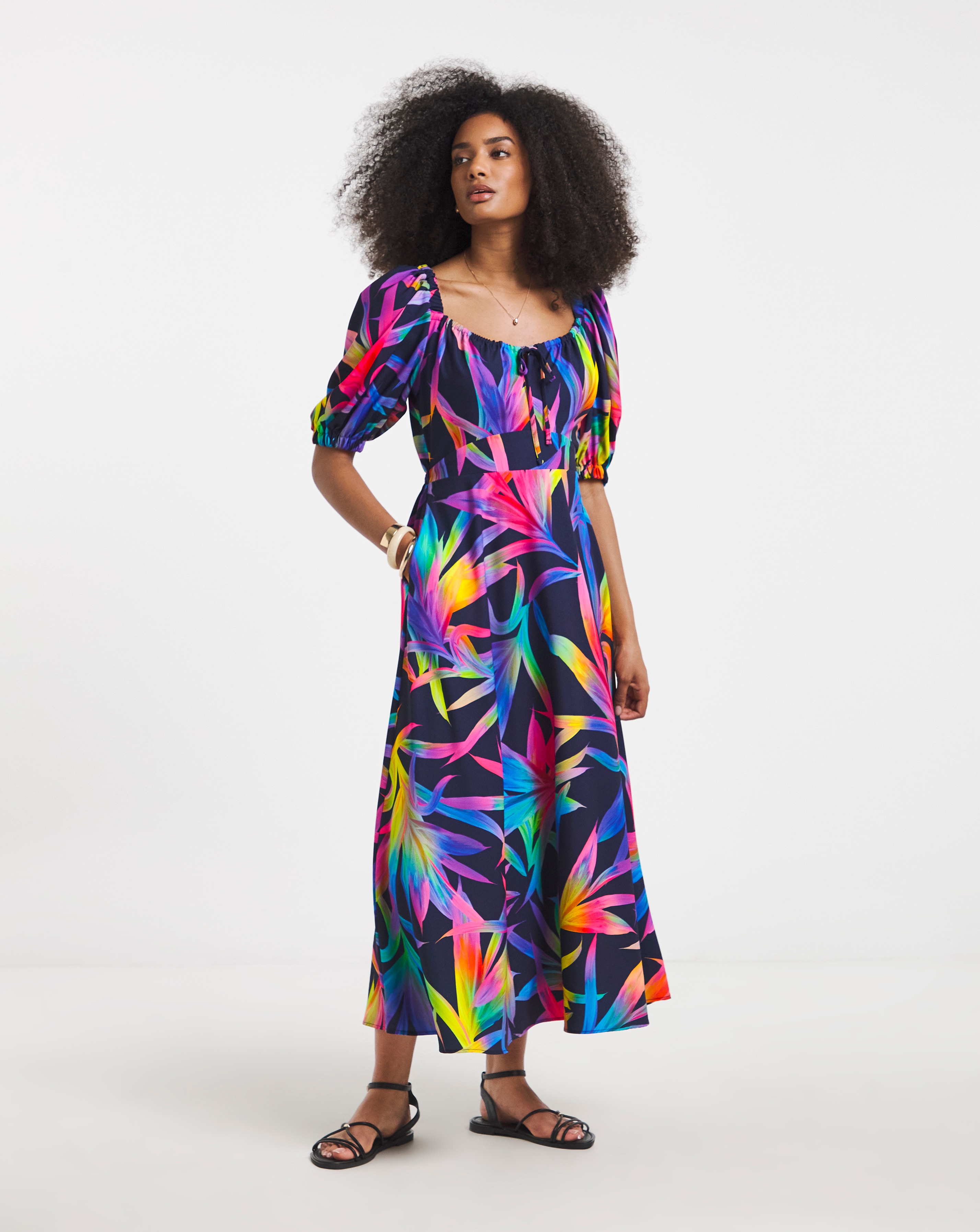 New In - Twisted Wunder Midaxi Crepe Dress