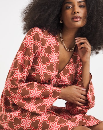 Twisted Wunder Mini Crepe Dress