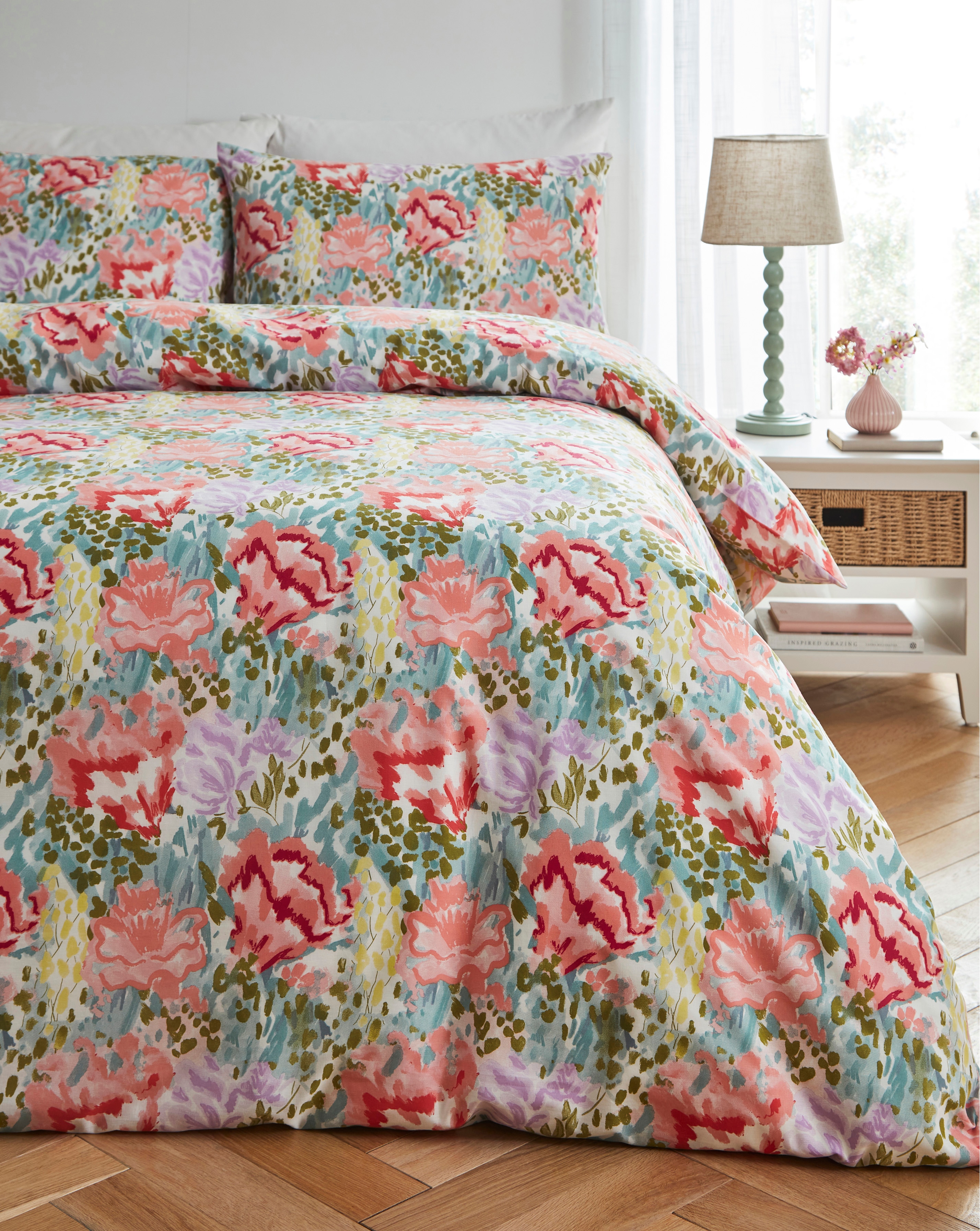 Julipa Elsie Floral Duvet Set