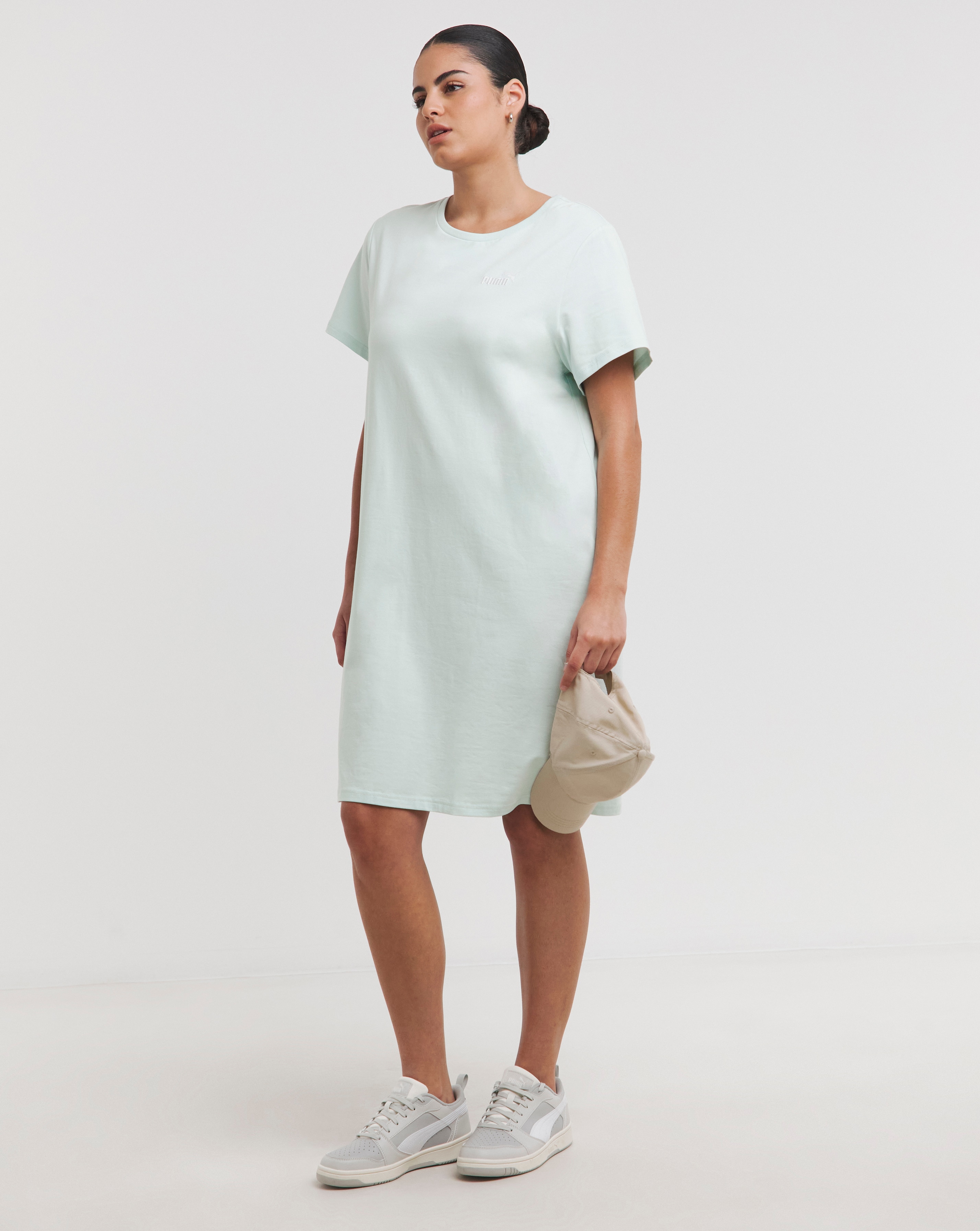 PUMA Essentials No.1 Logo Slim Dress