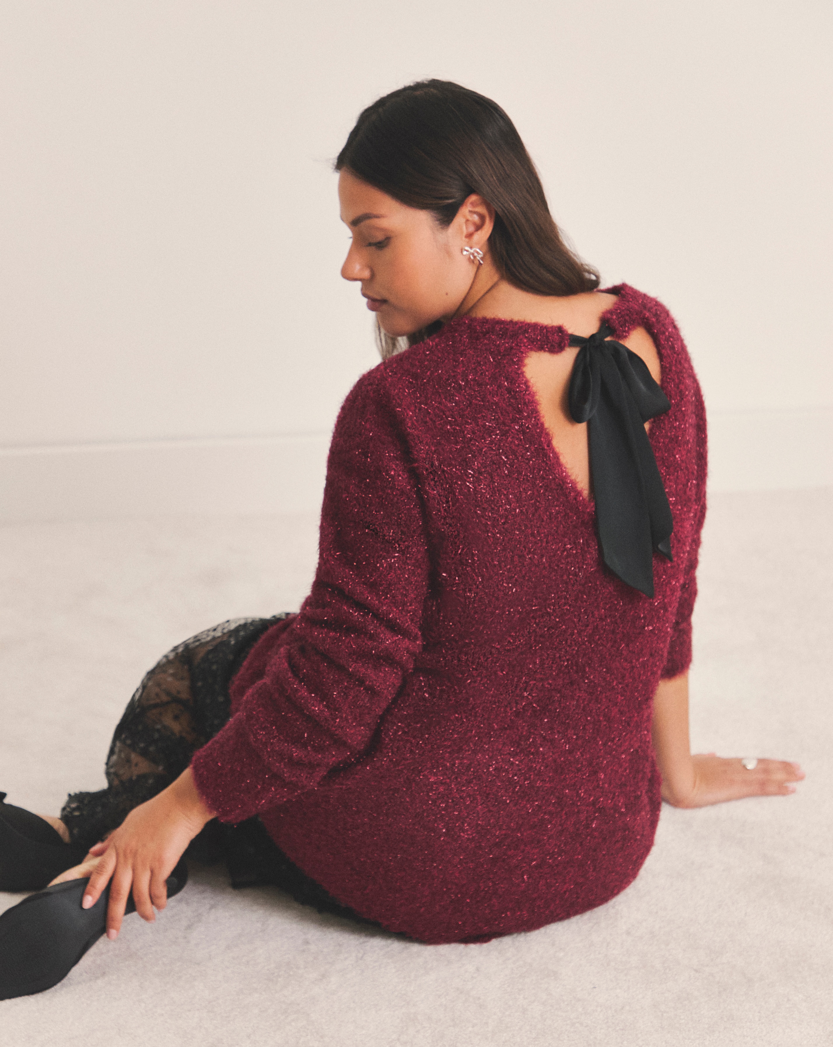 New In - Simply Be Tinsel Knit Bow Back Jumper