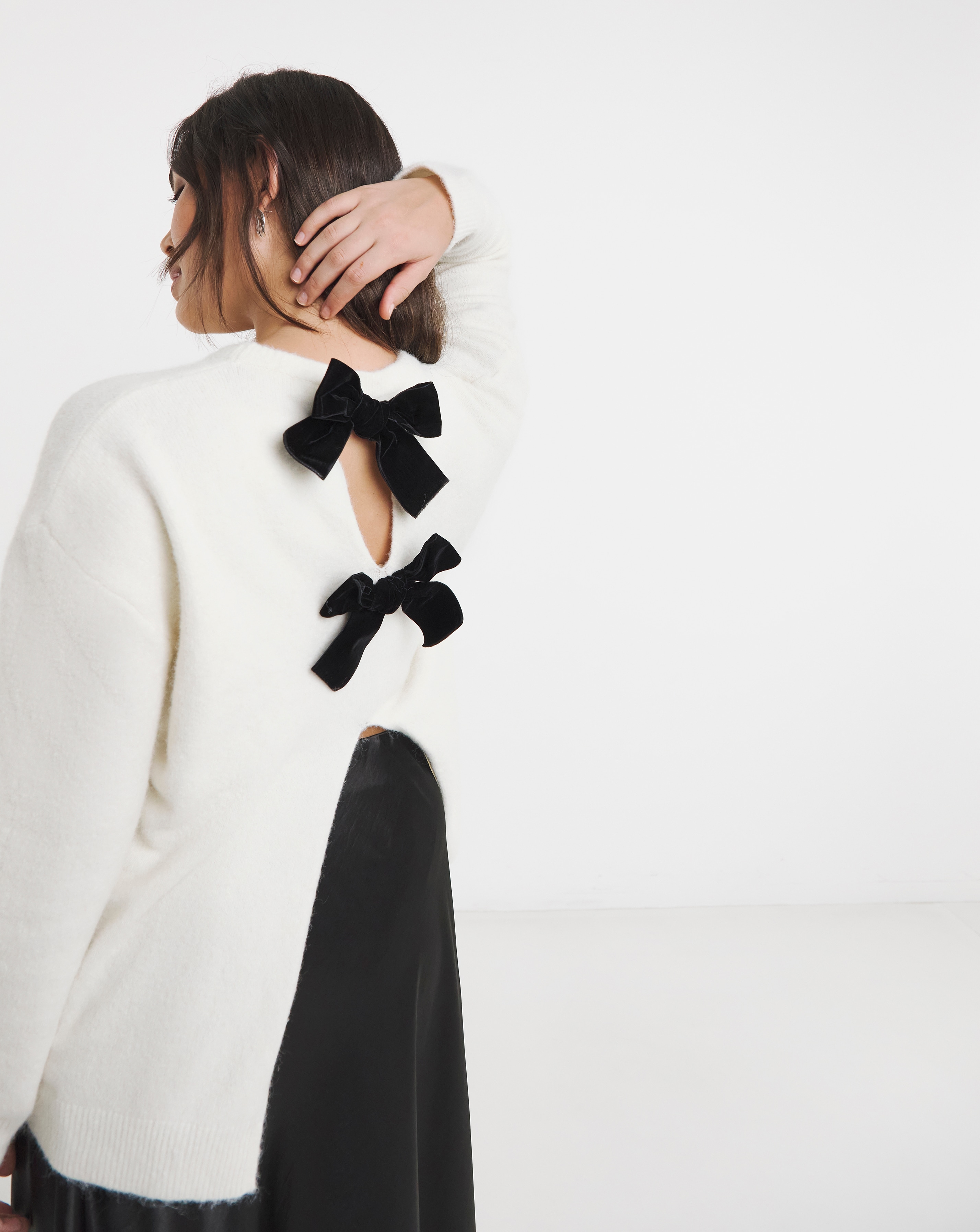 Bow Back Longline Jumper