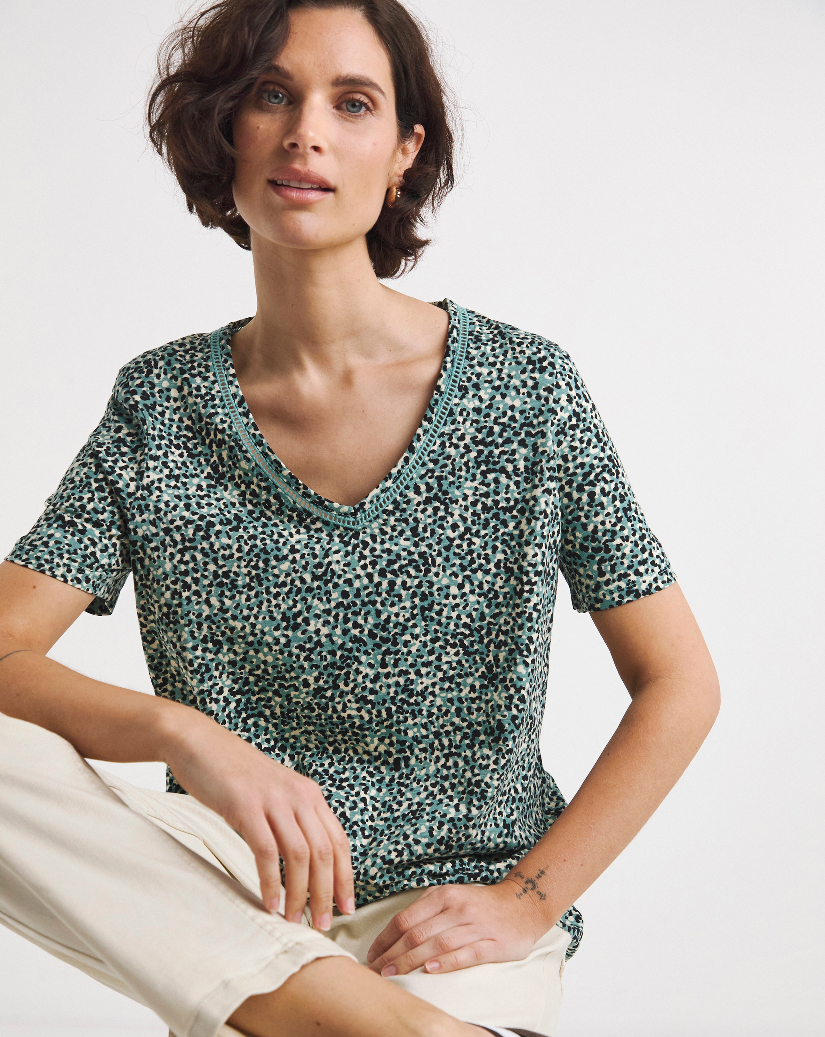 Bubble Hem Short Sleeve Top