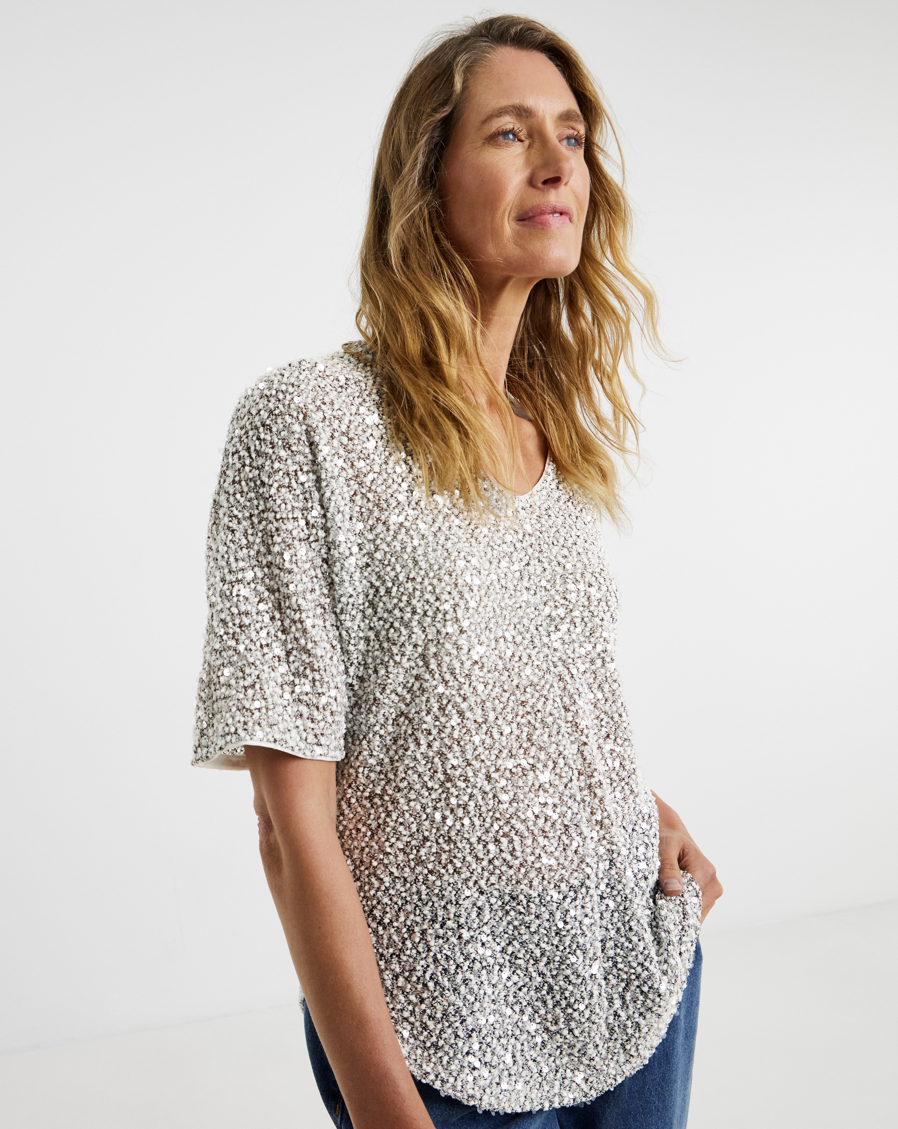 Mono Sequin Popcorn V Neck Top