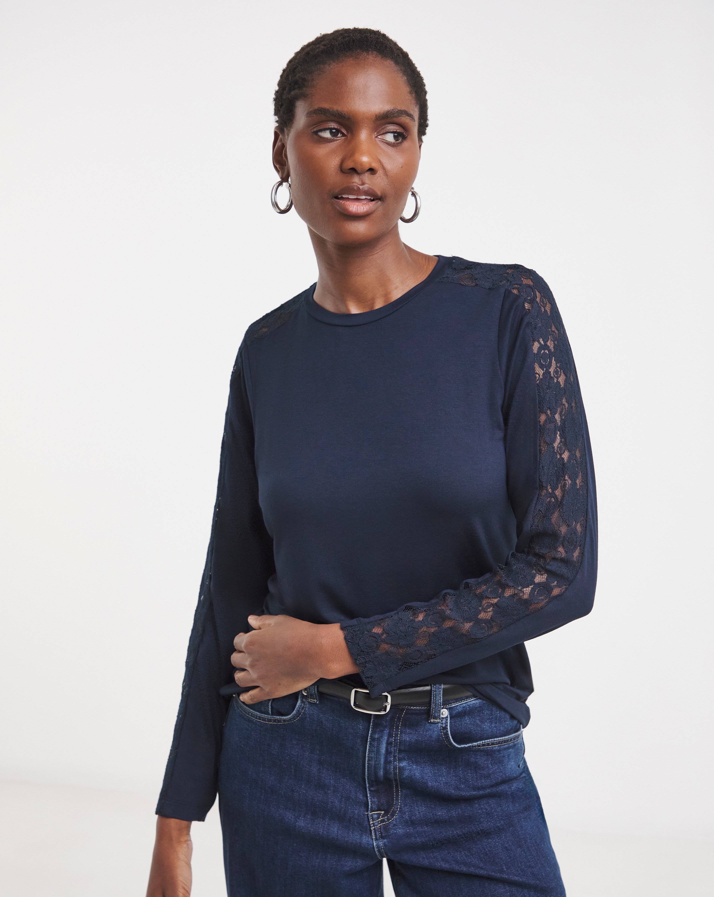 New In - Lace Long Sleeve Top