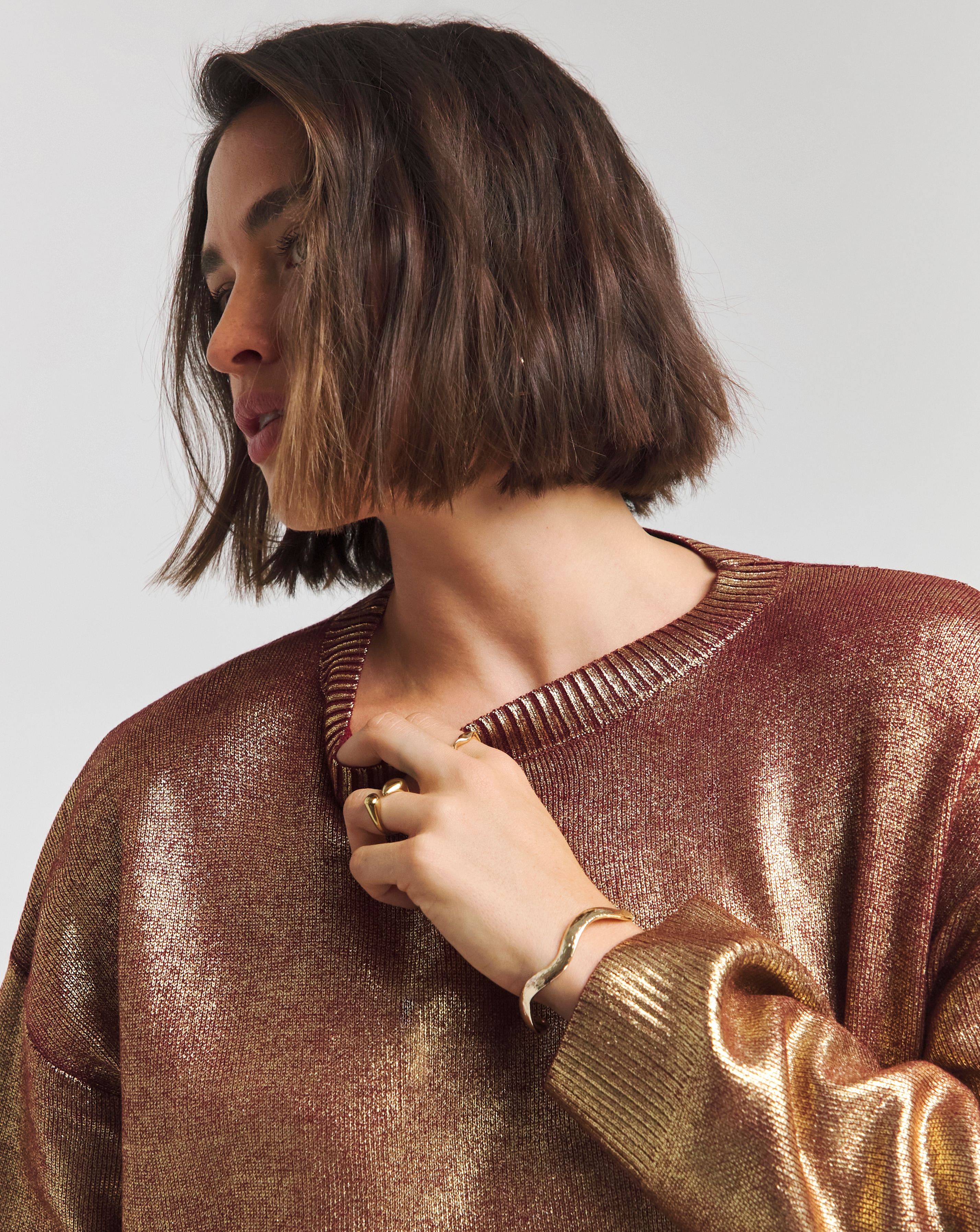 SBE X TW Gold Metallic Foil Jumper
