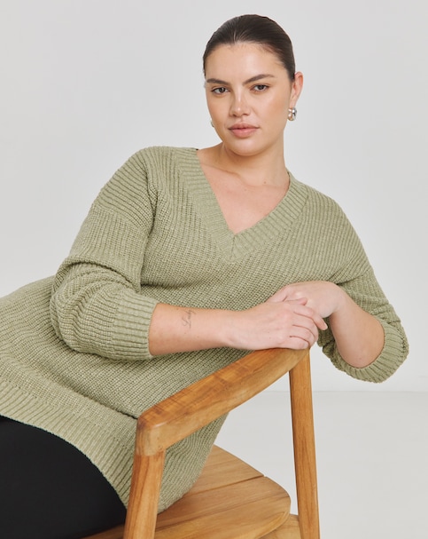 Simply Be Boucle V Neck Longline Jumper