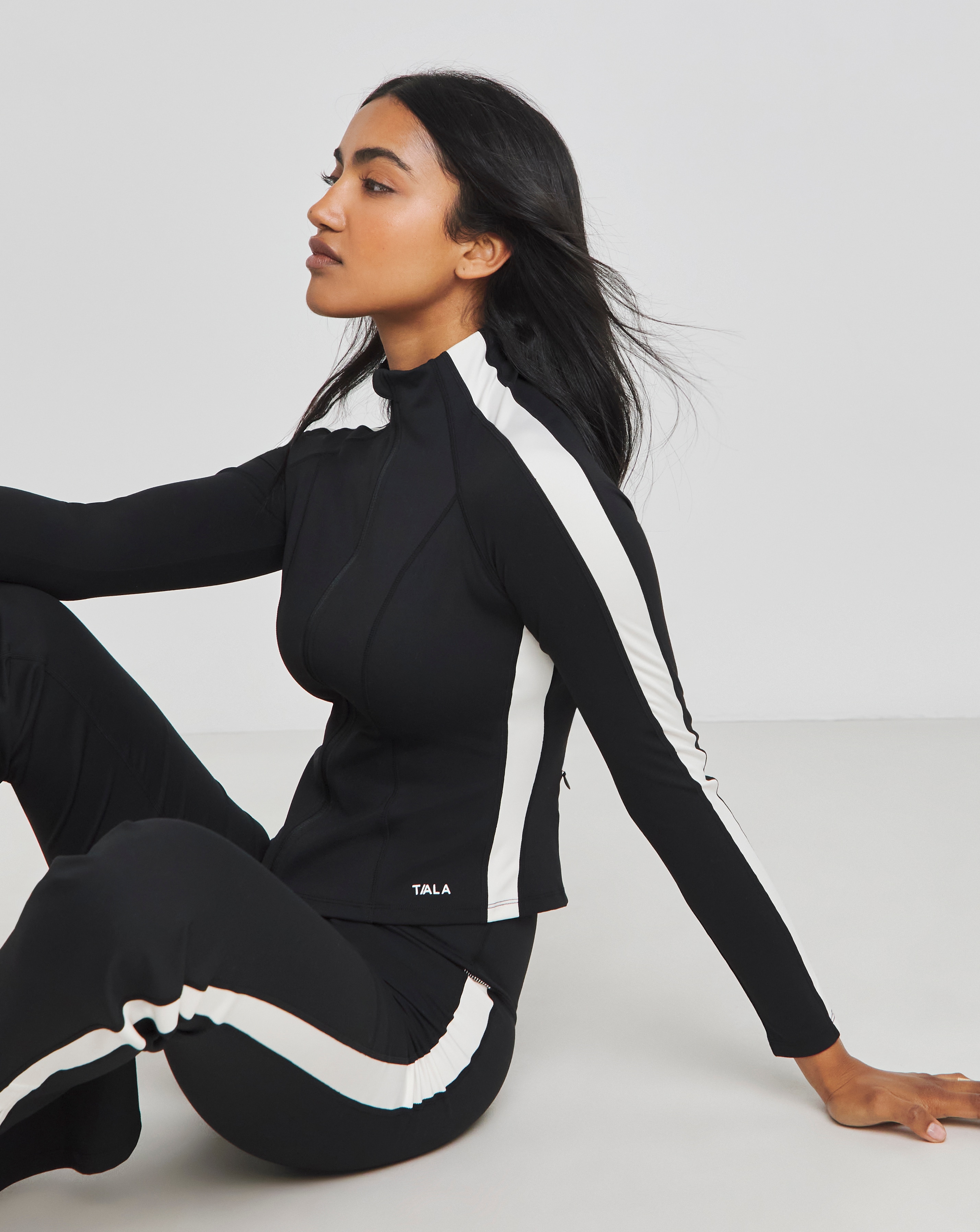 DayFlex Contrast Stripe Zip Through