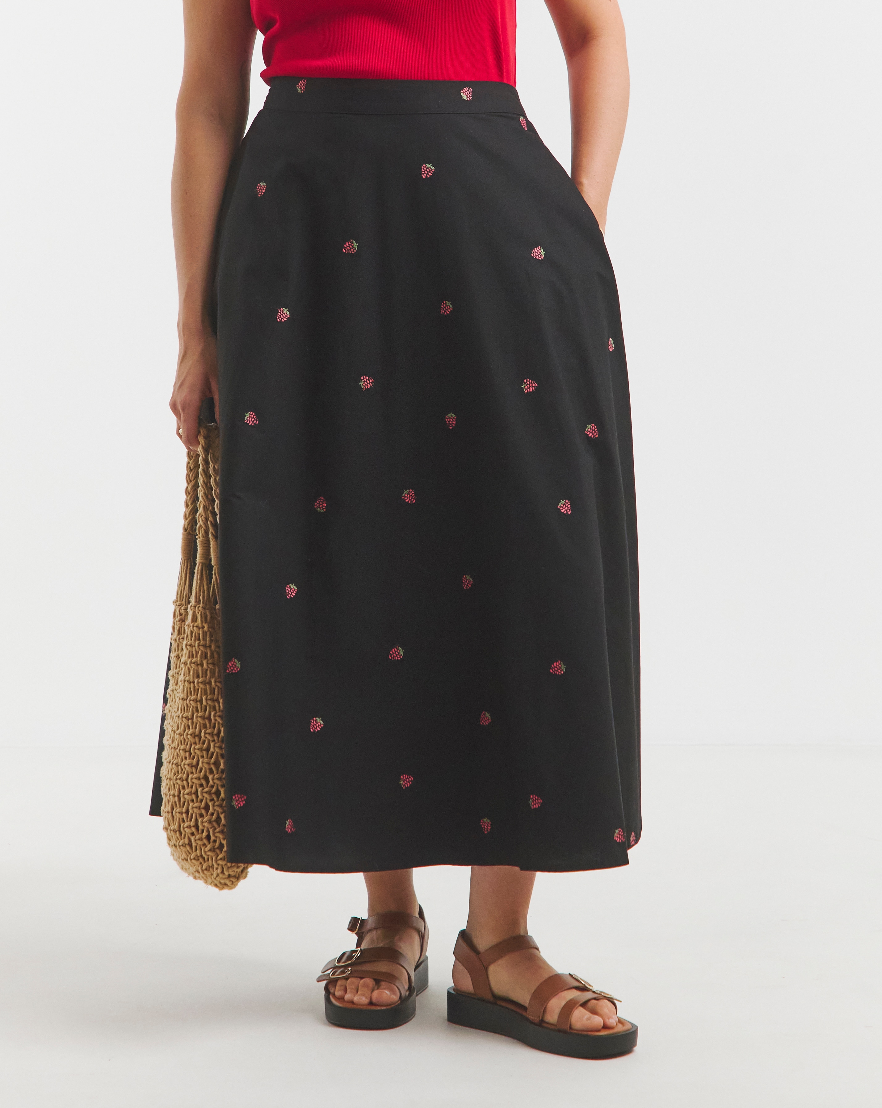 SBE Embroidered Poplin Midaxi Skirt