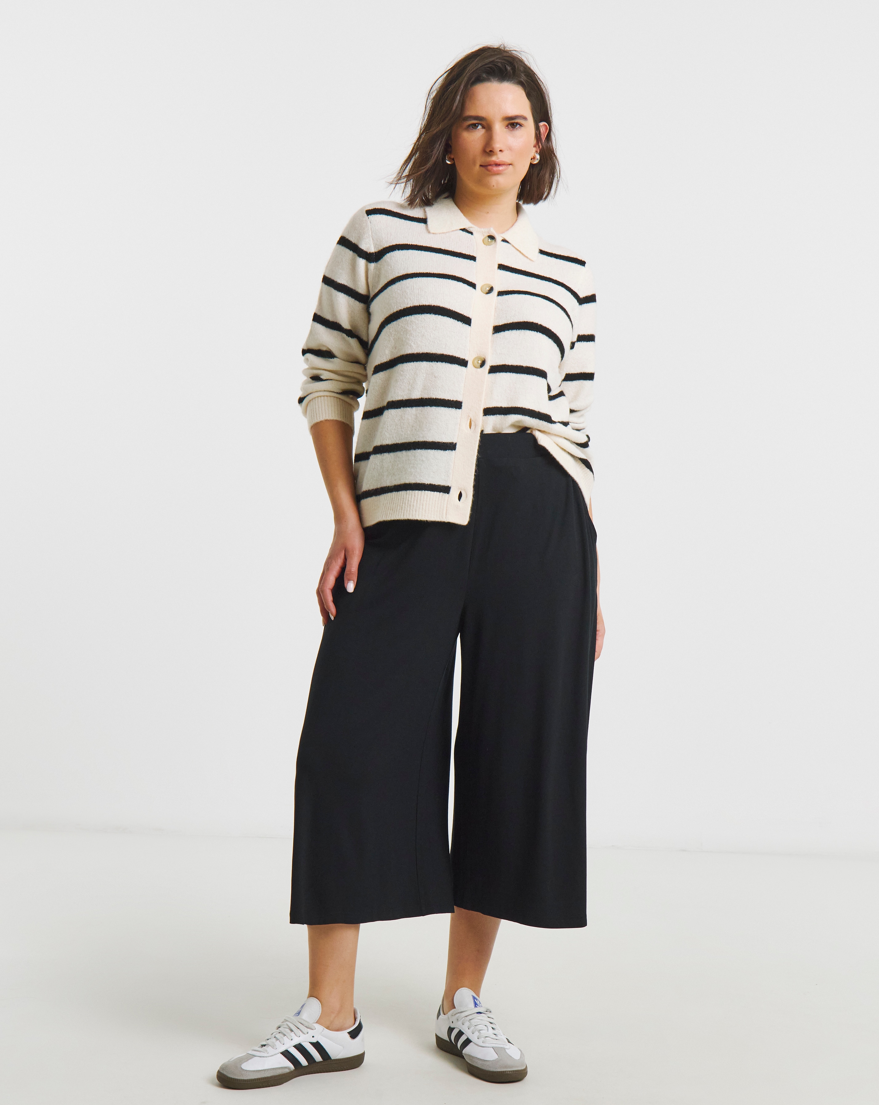 New In - Black V/E Wide Leg Culottes