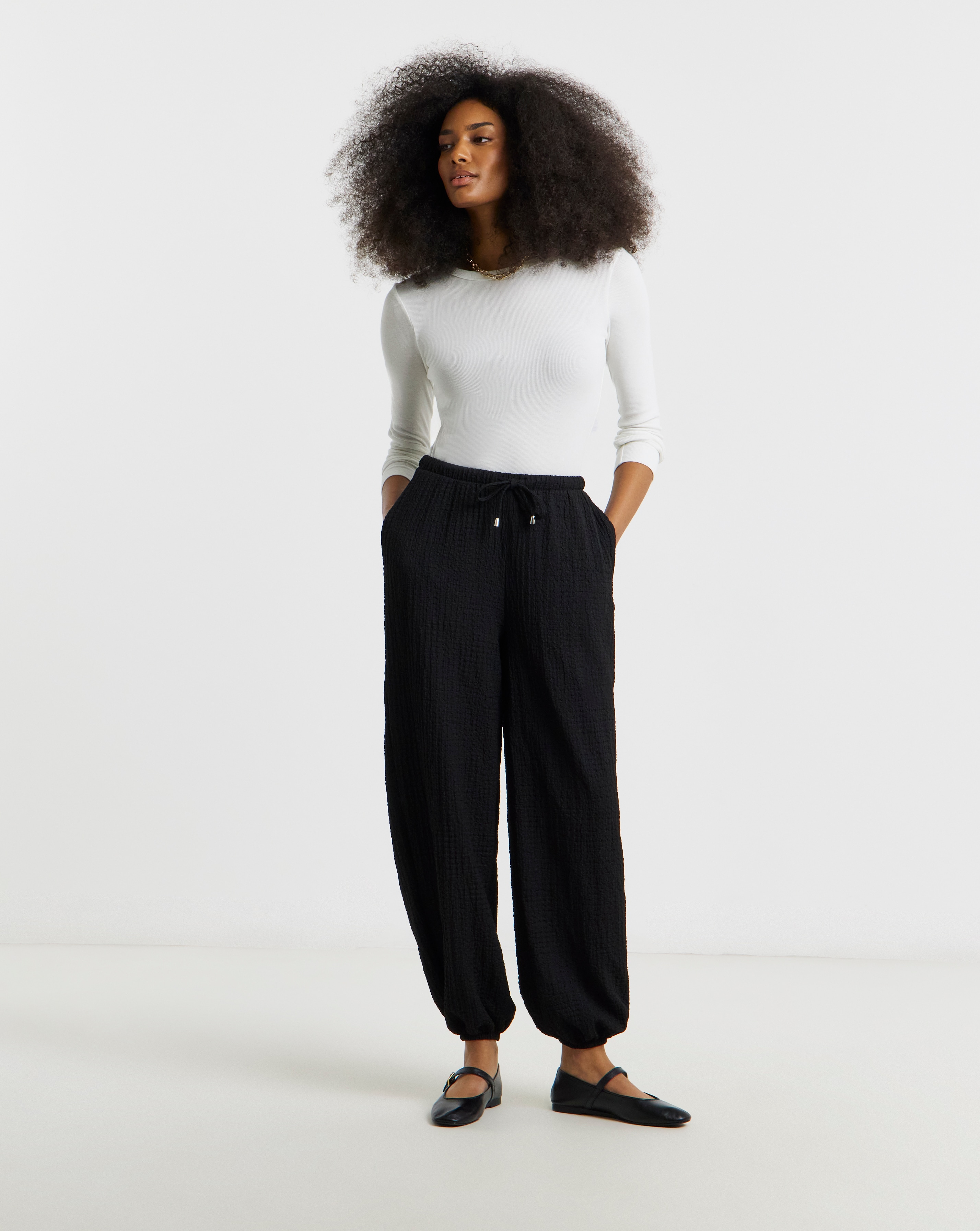 New In - Black Jersey Textured Balloon Trouser
