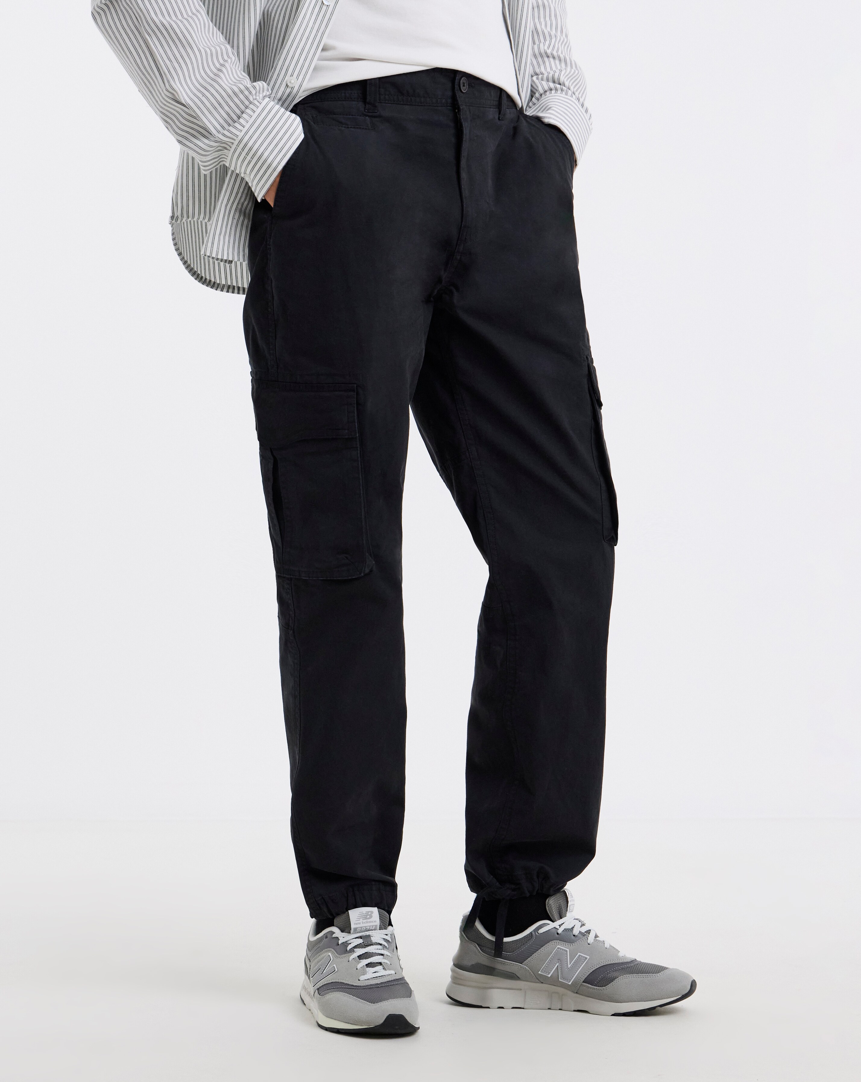 New In - Loose Fit Garment Dyed Cargo