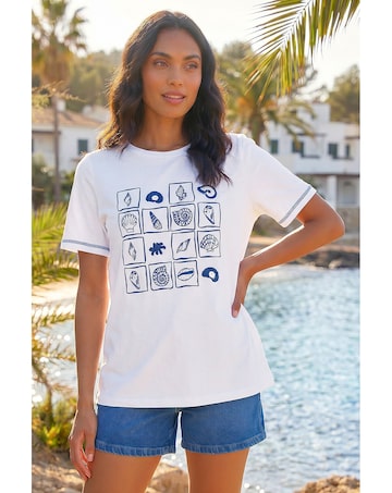 Roman Textured Shell Print T-Shirt
