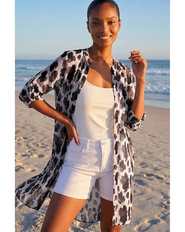 Roman Animal Print Longline Blouse