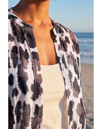 Roman Animal Print Longline Blouse