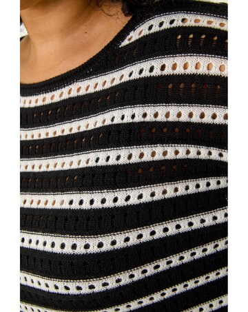 Roman Curve Crochet Stripe Knit