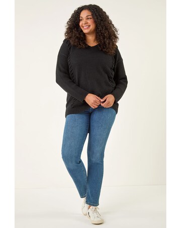Roman Curve Stitch V-Neck Knit Jumper