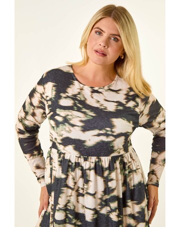 Roman Curve Abstract Print Midi Dress