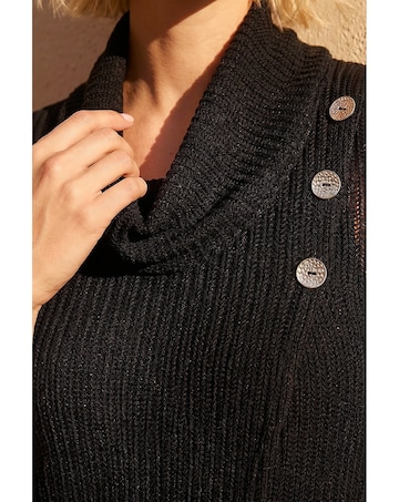 Roman Snit Textured Buttoned Top