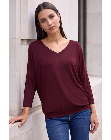 Roman Bubble Hem V-Neck Top
