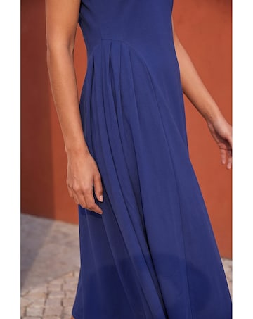 Roman Side Pleat Detail Dress