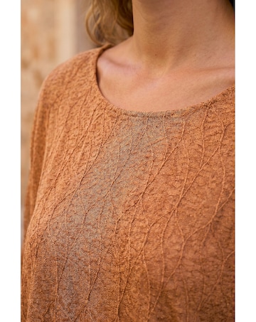 Roman Bubble Hem Top