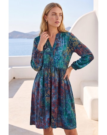 Roman Textured Leaf Print Shirt Dress