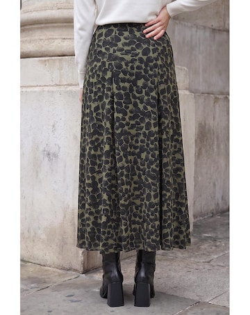 Roman Smudge Spot Skirt