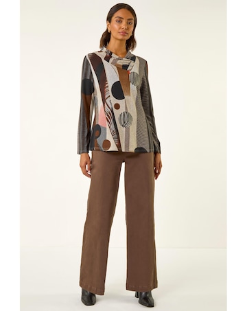 Roman Abstract Print Snit Top