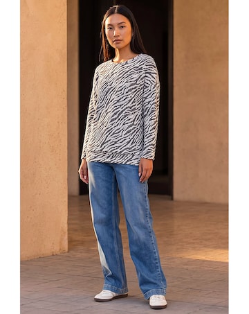Roman Animal Print Banded Hem Top