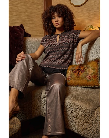 Roman Zig Zag Print Bubble Hem Top