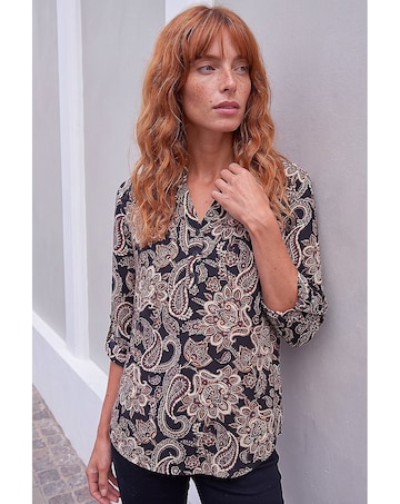 Roman Paisley Print V-Neck Stretch Shirt
