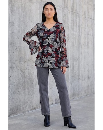 Roman Leaf Printed Lace V-Neck Top
