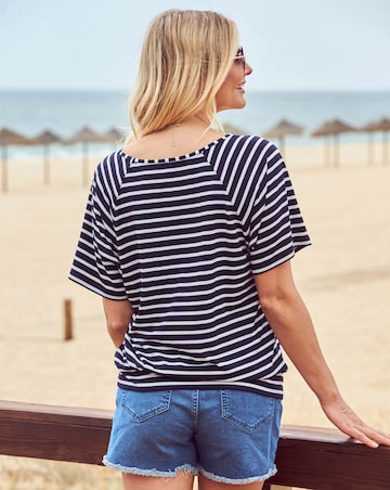 Sosanadar Striped Relaxed Fit Scoop Neck T-Shirt