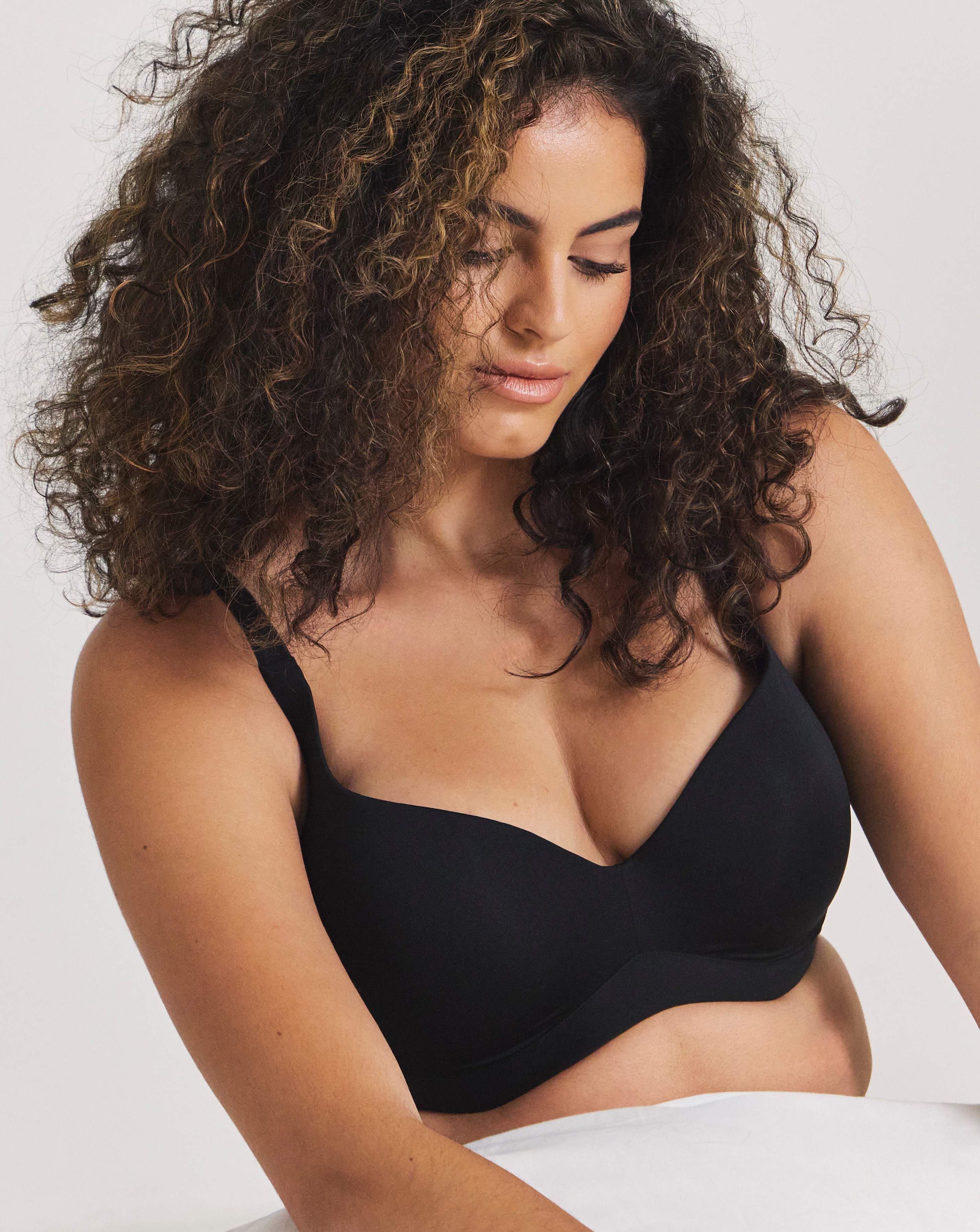 MAGISCULPT Smoothing Wired T-Shirt Bra