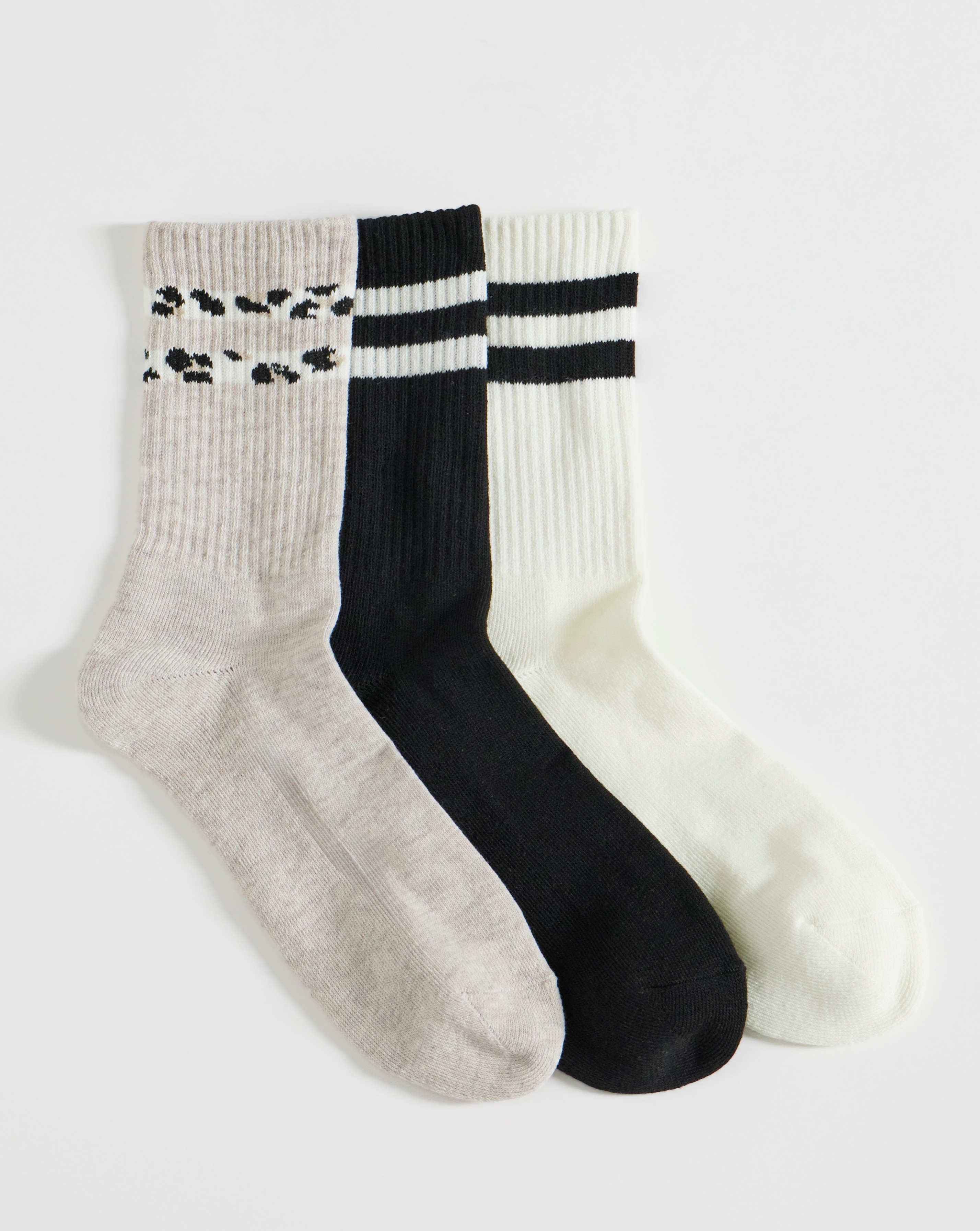 New In - 3PK SPORTS ANIMAL SOCKS