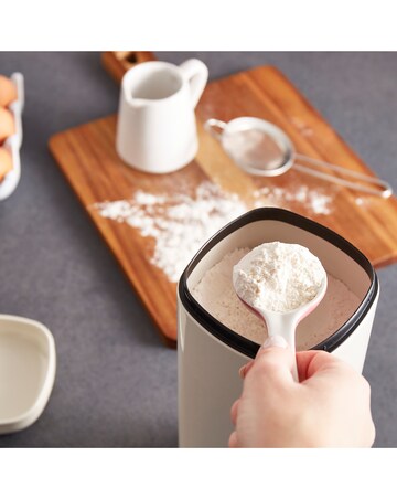 Morphy Richards Set of 2 Large Canisters - Cream