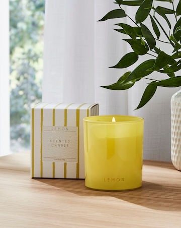 Lemon Scented Candle