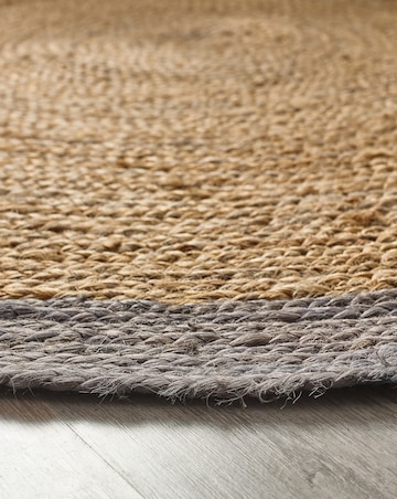 Jute Border Circle Rug
