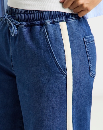 Mid Wash Cosy Side Stripe Jogger Jeans